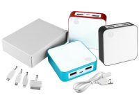 Cargador Deluxe  8400mAh